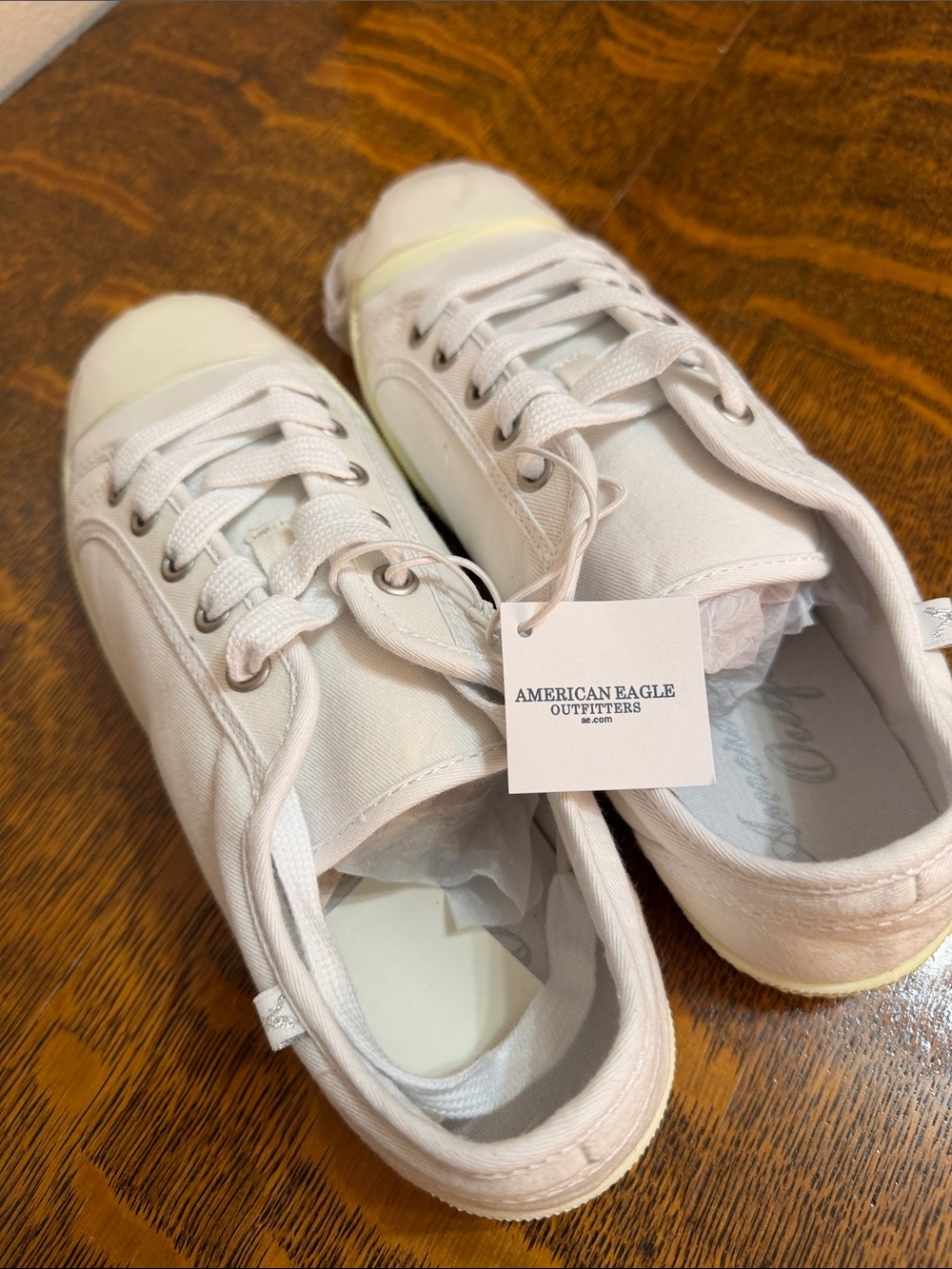 American Eagle Outfitters White/light yellow on rubber Canvas Sneakers